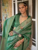 Rajgharanaa Reception Look for Bride in Saree