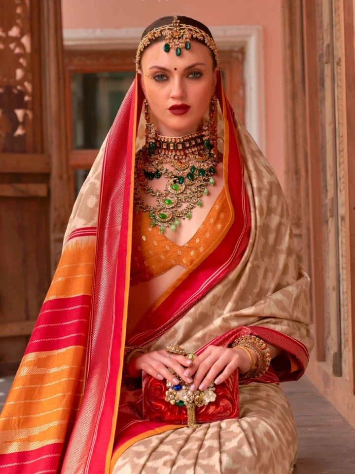 Royal Rajgharanaa Bridal Saree Look