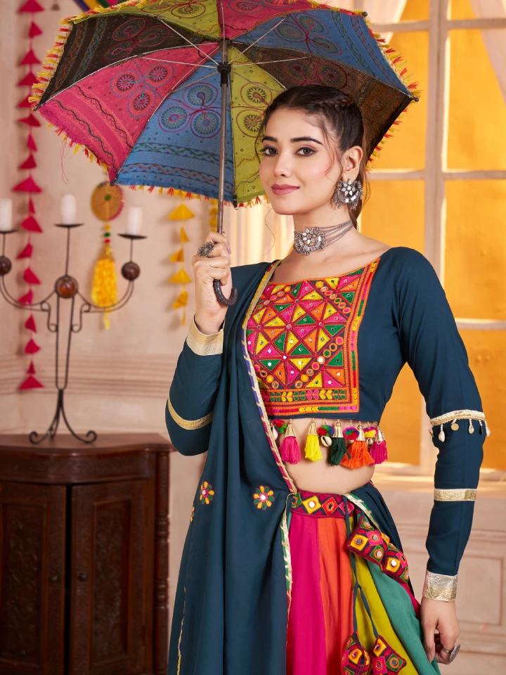 garba look for women