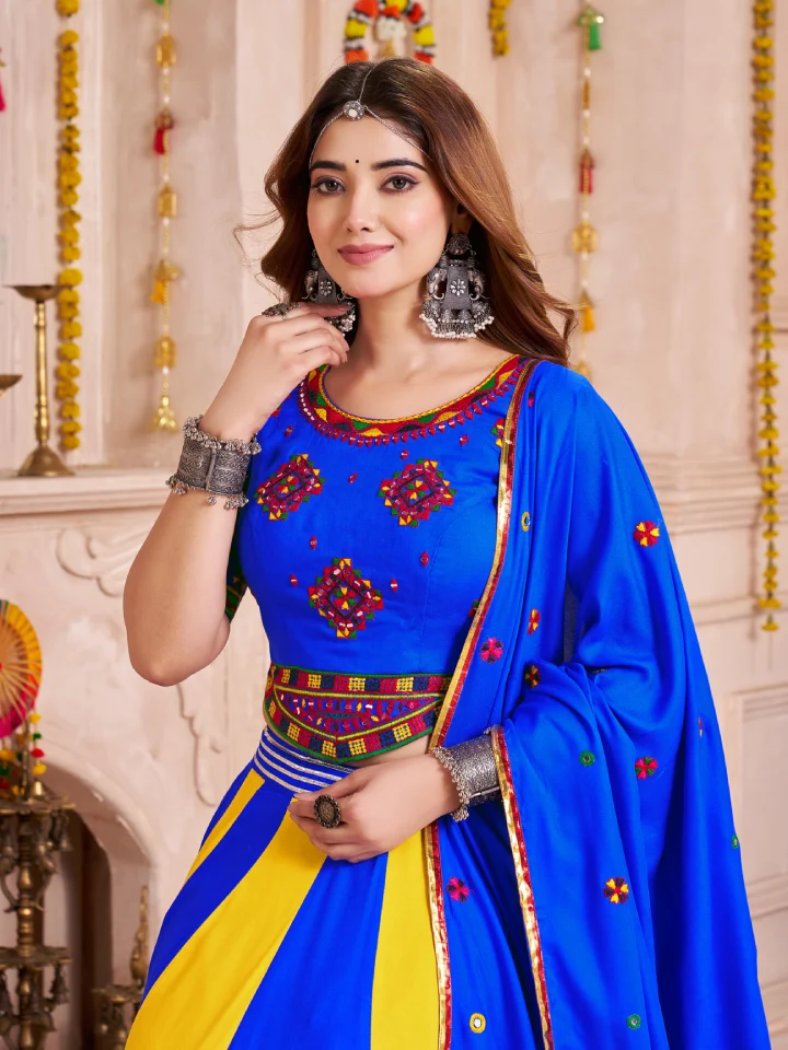 traditional garba outfit