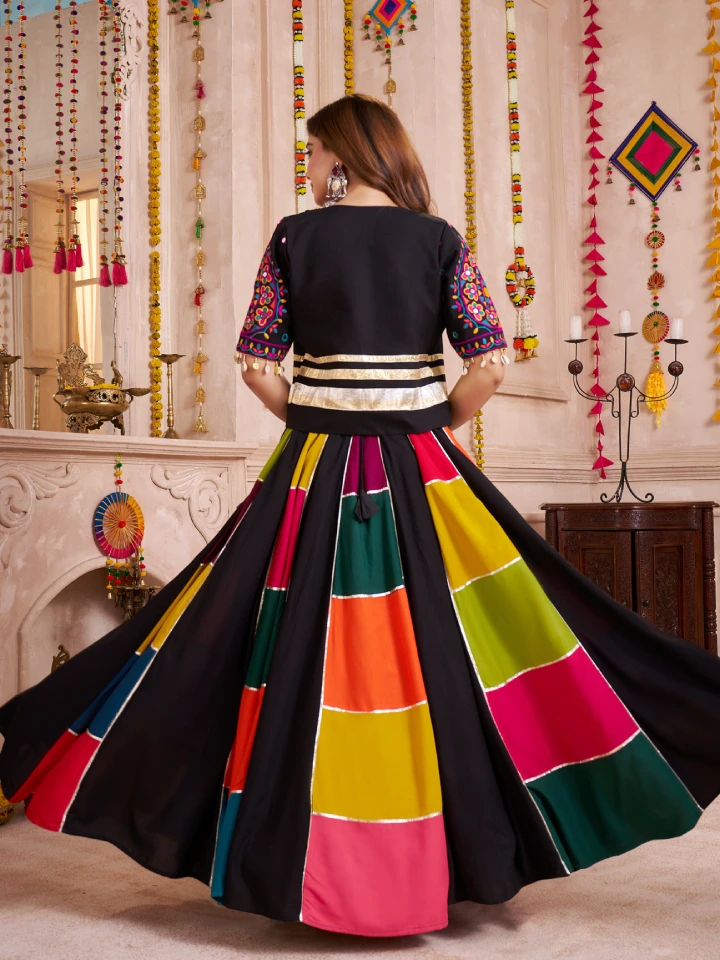 Rajgharanaa Plain Black Chaniya Choli for Navratri 3 Rajgharanaa Plain Black Chaniya Choli for Navratri - Image 3