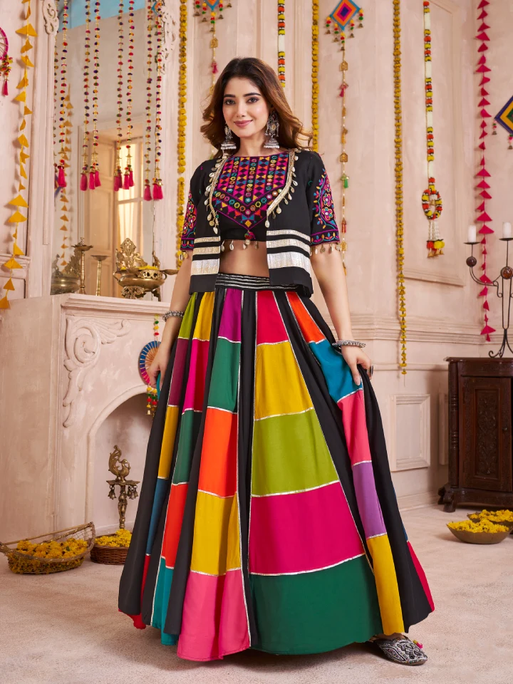 Rajgharanaa Plain Black Chaniya Choli for Navratri 4 Rajgharanaa Plain Black Chaniya Choli for Navratri - Image 4