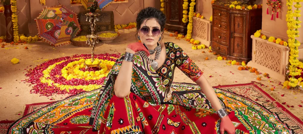 Rajgharanaa Ghagra Choli Dupatta Style